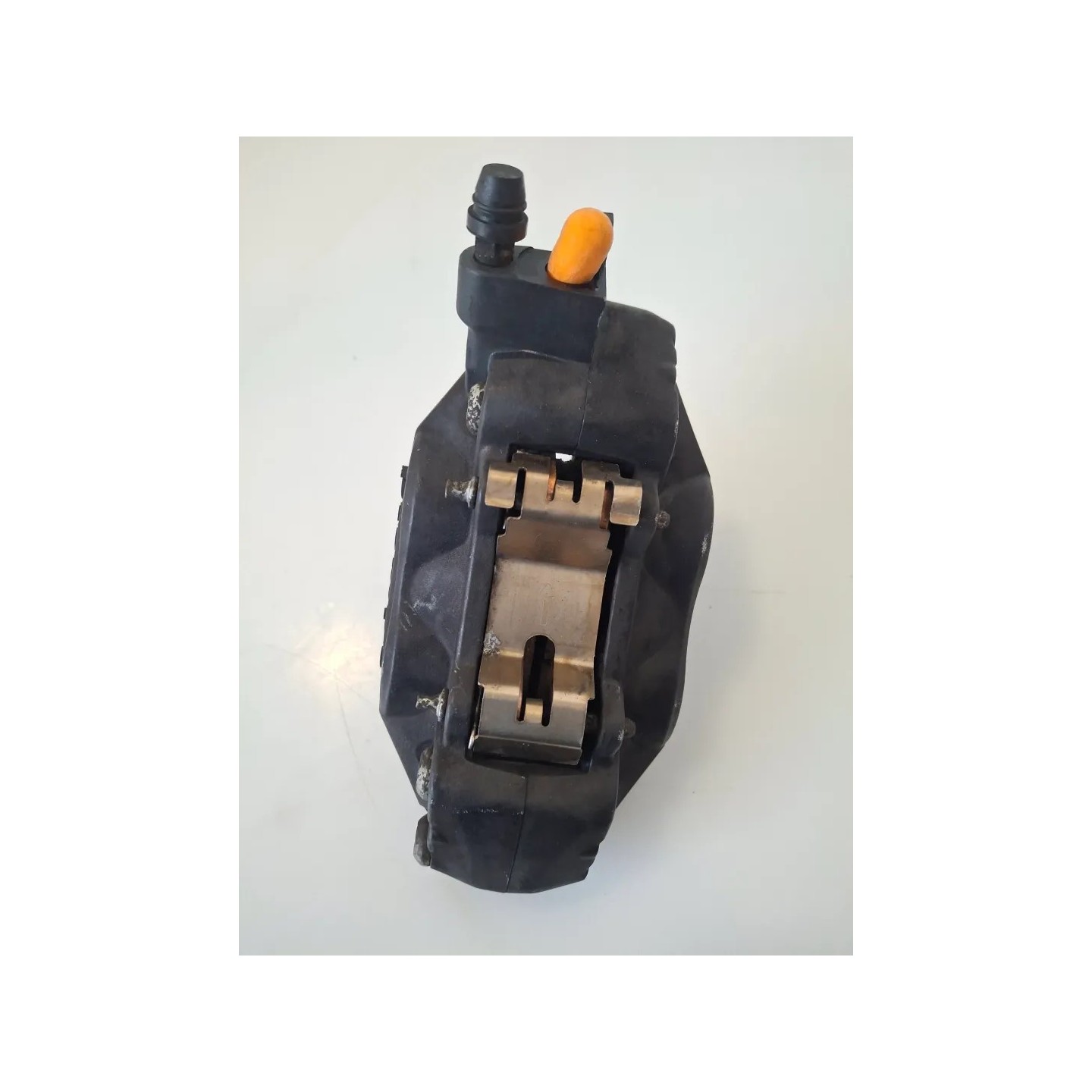 Pinza freno anteriore Bmw F 800 R (217) (E3) (09-15) F 800 R Sinistro