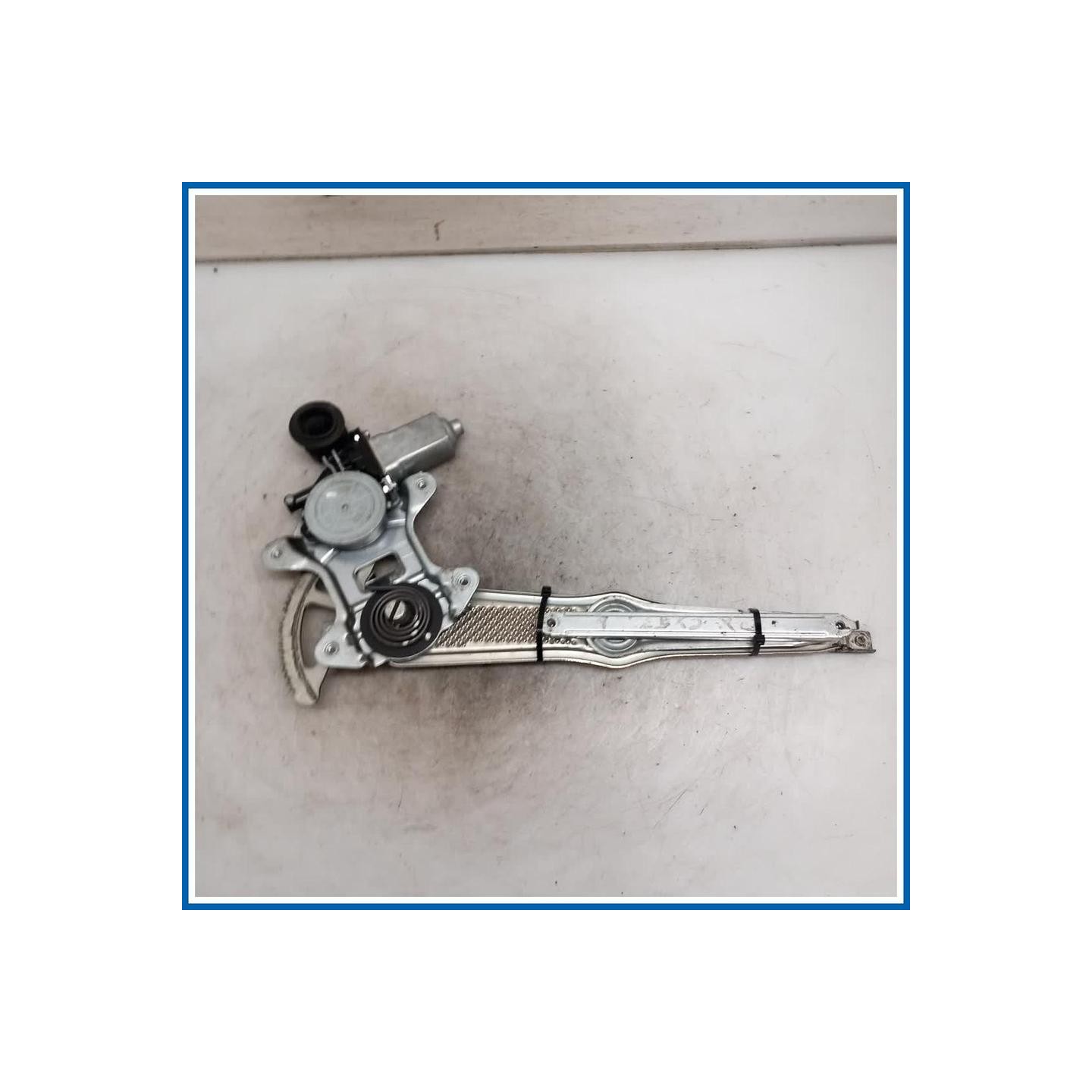Alzacristallo porta ant. dx. TOYOTA YARIS VERSO (01/03>06/07