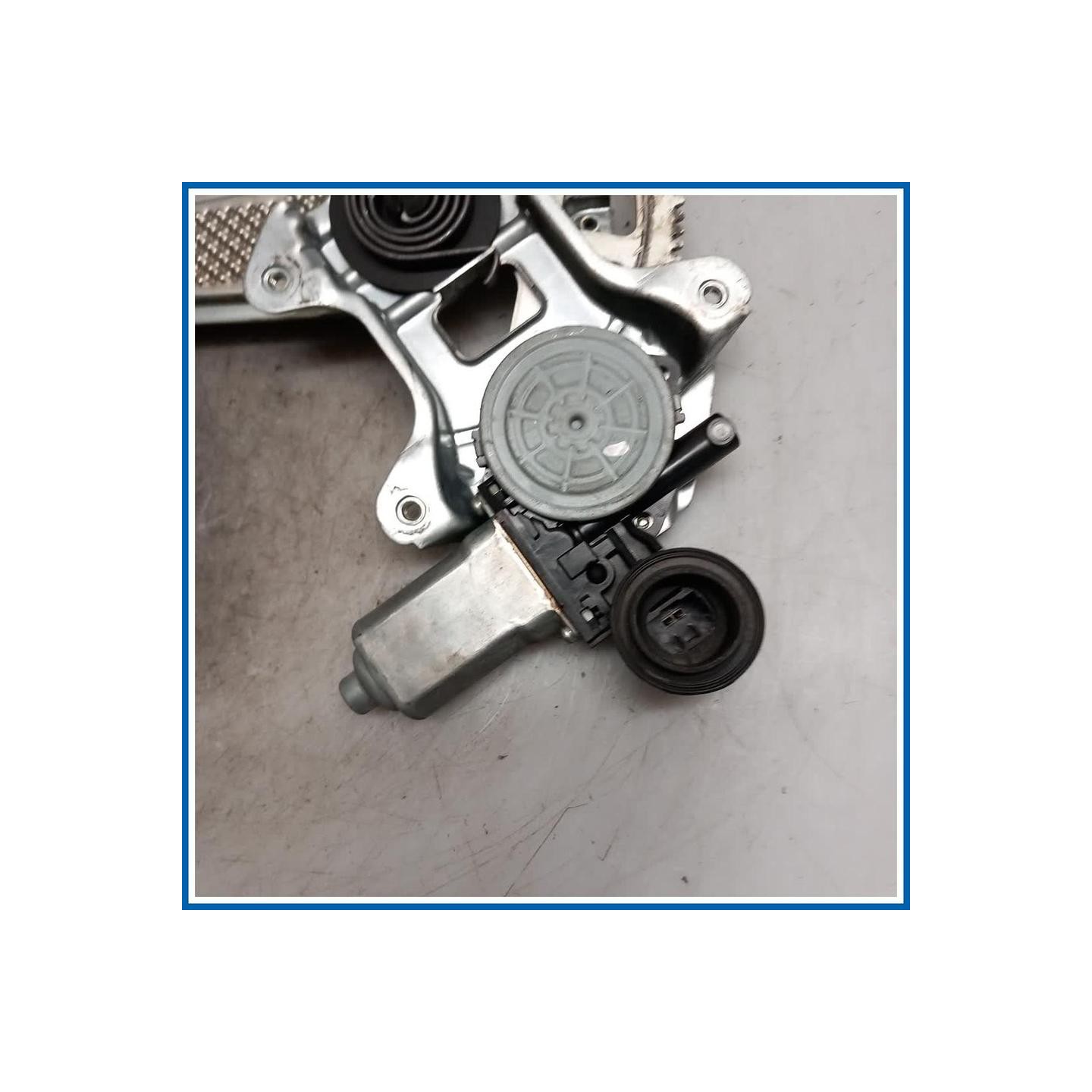 Alzacristallo porta ant. dx. TOYOTA YARIS VERSO (01/03>06/07