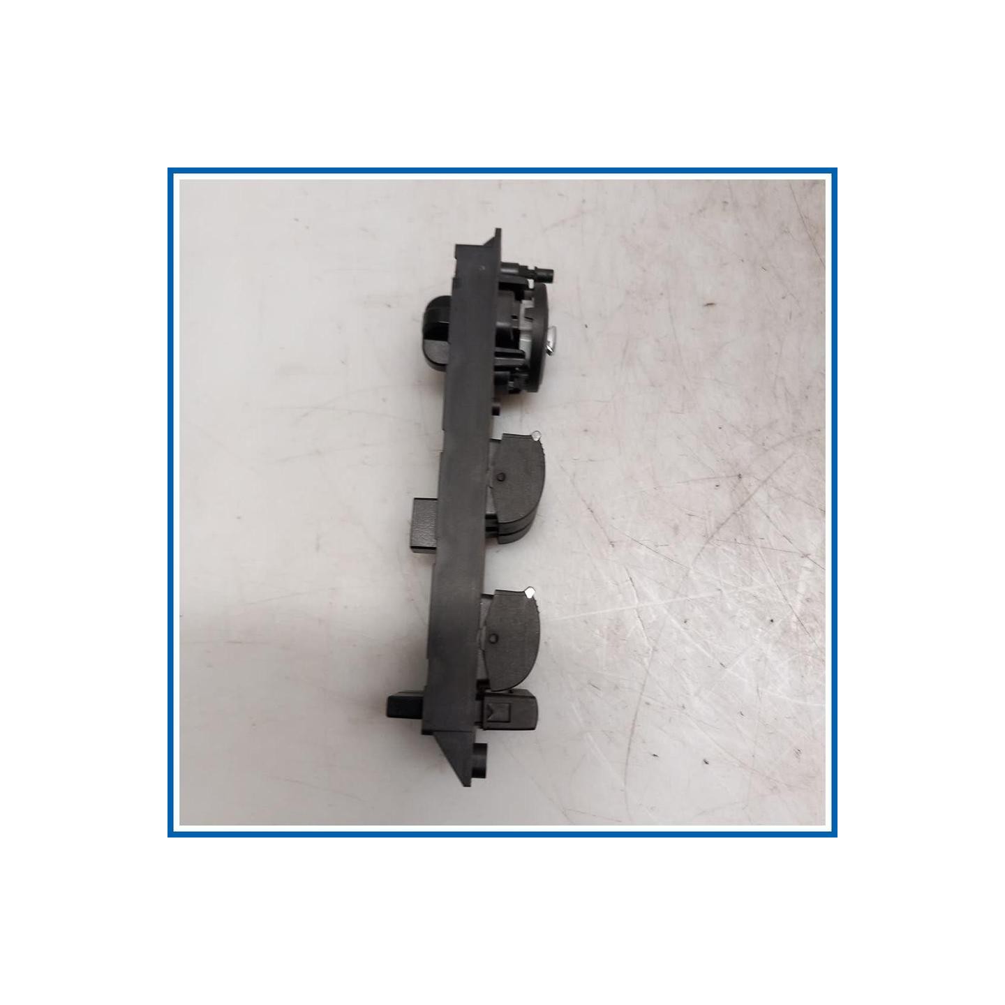 Interruttore alzacristalli ant. sx. FORD Focus IV