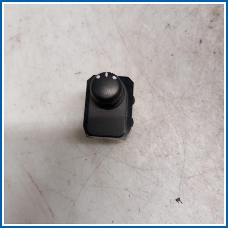 Interruttore regolazione specchio retrovisore est. sx. SUZUKI SX4