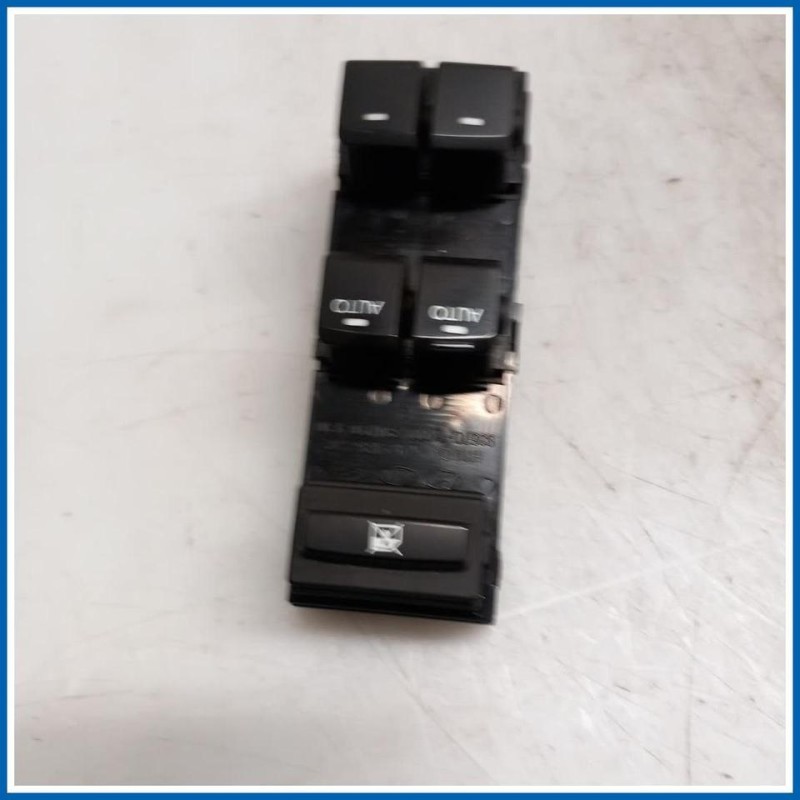 Interruttore alzacristalli ant. sx. HYUNDAI ix20