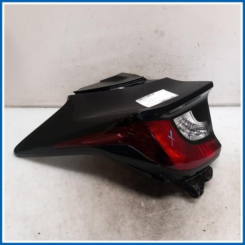 Fanale post. sx. TOYOTA YARIS (02/20>)