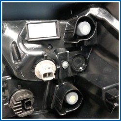 Fanale post. sx. TOYOTA YARIS (02/20>)