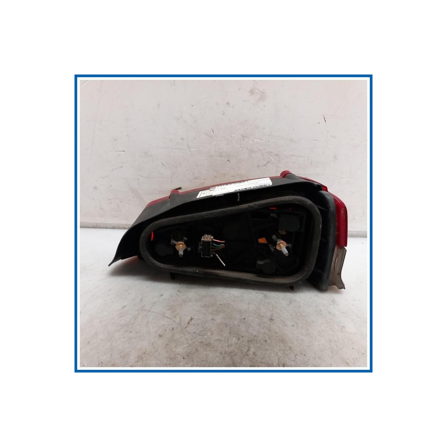 Fanale post. sx. PEUGEOT 106 (09/91>03/96