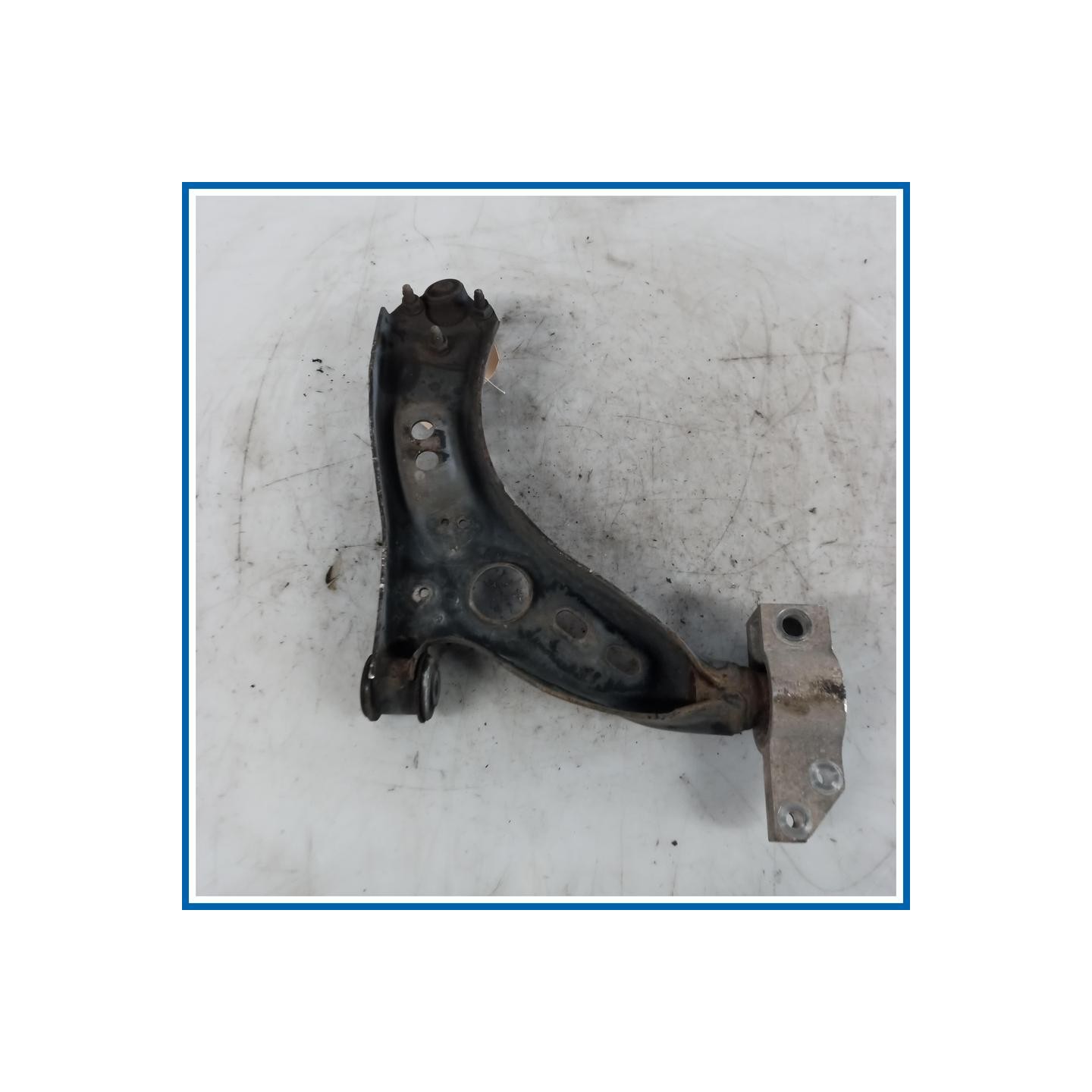 Braccio oscillante ant. sx. SEAT Leon 1P1