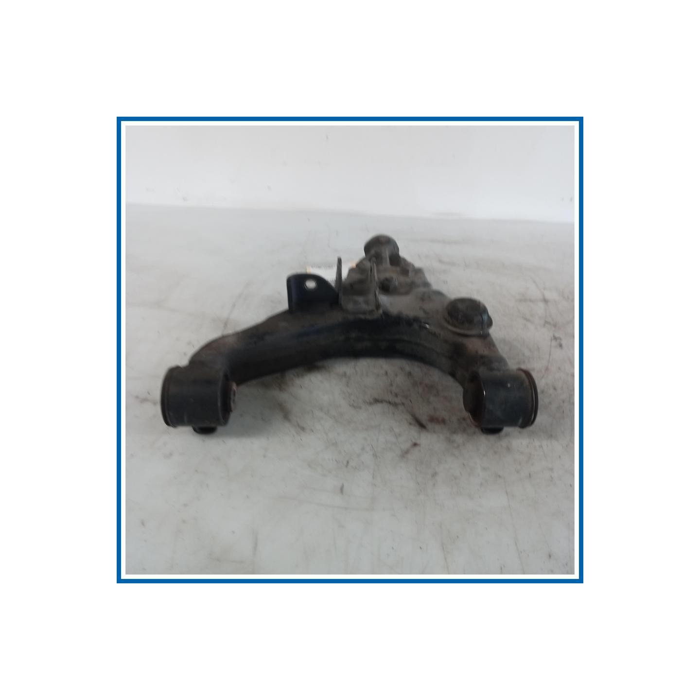 Braccio oscillante inf. ant. dx. KIA Sorento I
