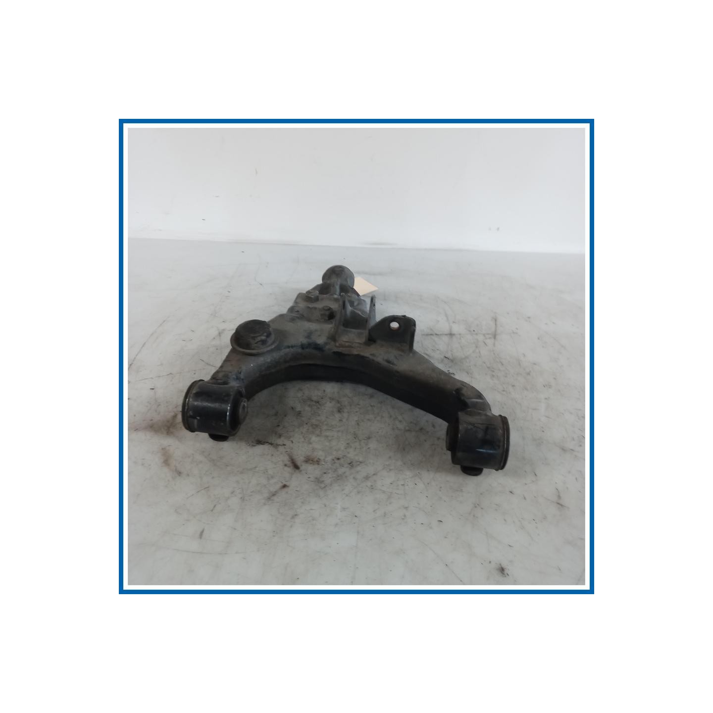 Braccio oscillante inf. ant. sx. KIA Sorento I