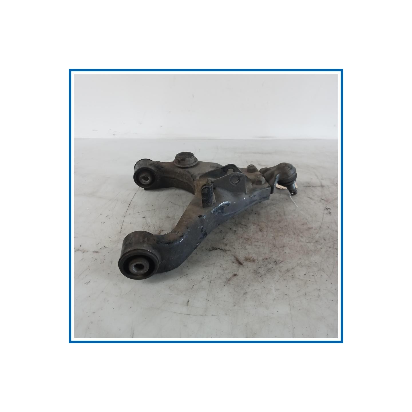 Braccio oscillante inf. ant. sx. KIA Sorento I