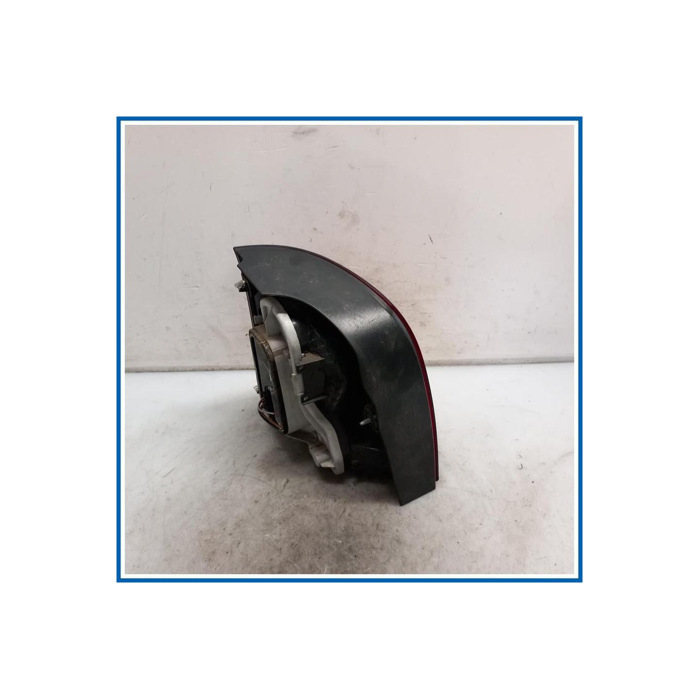 Fanale post. dx. VOLKSWAGEN Polo IV