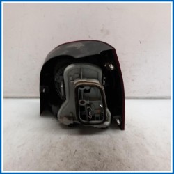 Fanale post. sx. VOLKSWAGEN Polo IV
