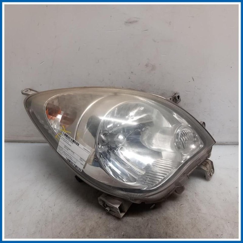 Proiettore ant. dx. DAIHATSU Cuore VII
