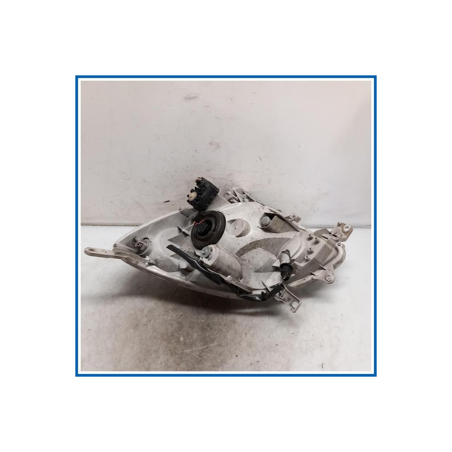 Proiettore ant. dx. DAIHATSU Cuore VII