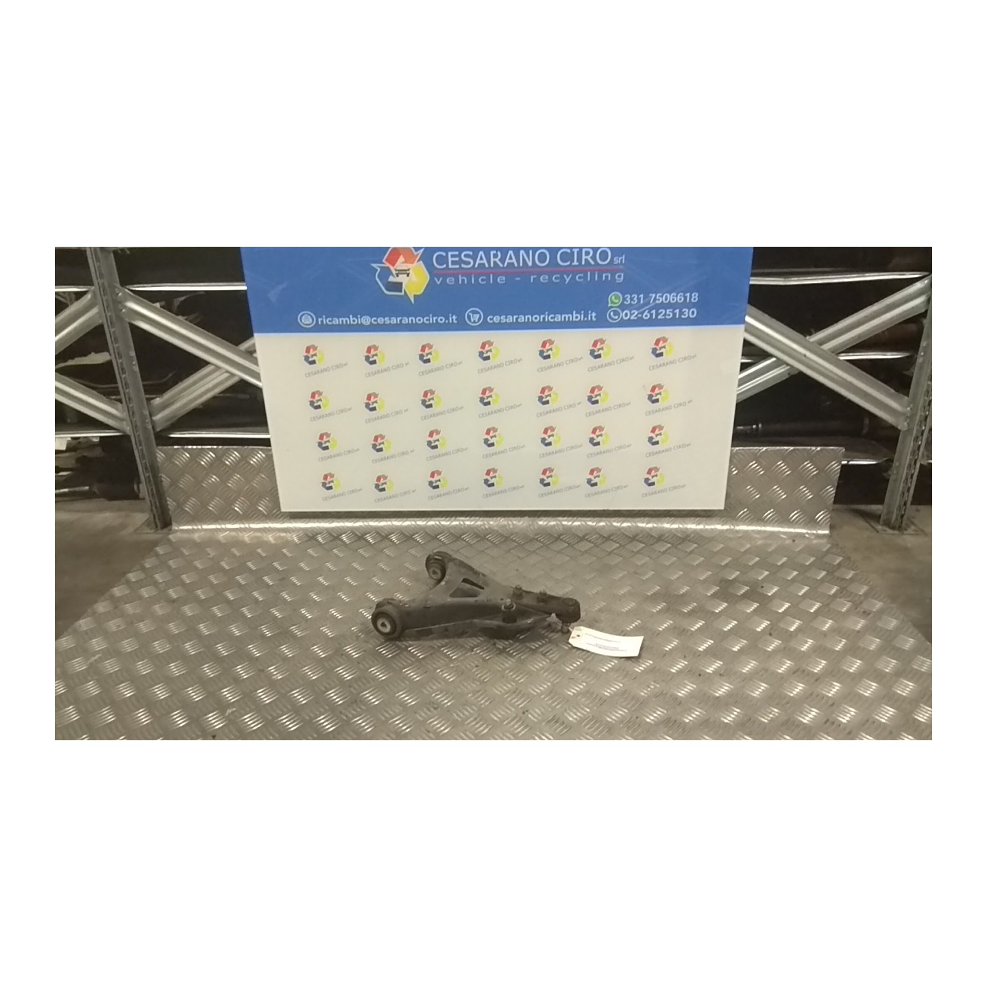 BRACCIO OSCILLANTE SOSP. ANT. DX. 008 RENAULT CLIO 2A SERIE (05/01-11/10) D7FG7 8200942408
