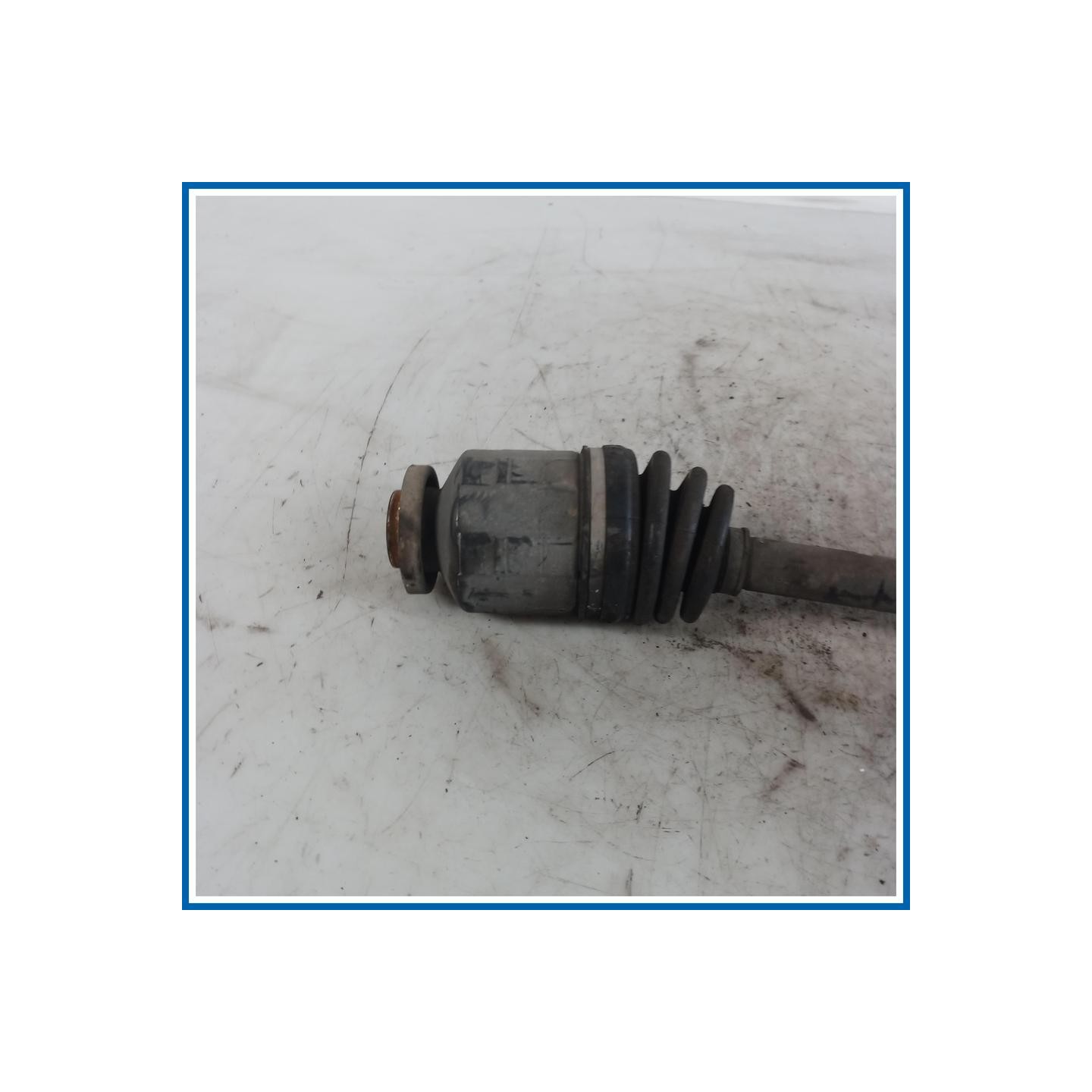 Semiasse ant. dx. KIA Sorento I