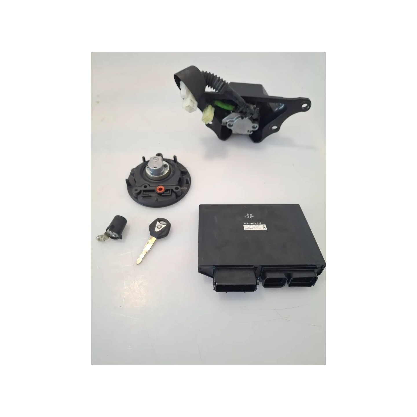 Kit serrature Yamaha Tracer 9 (E5) Tracer 9 
