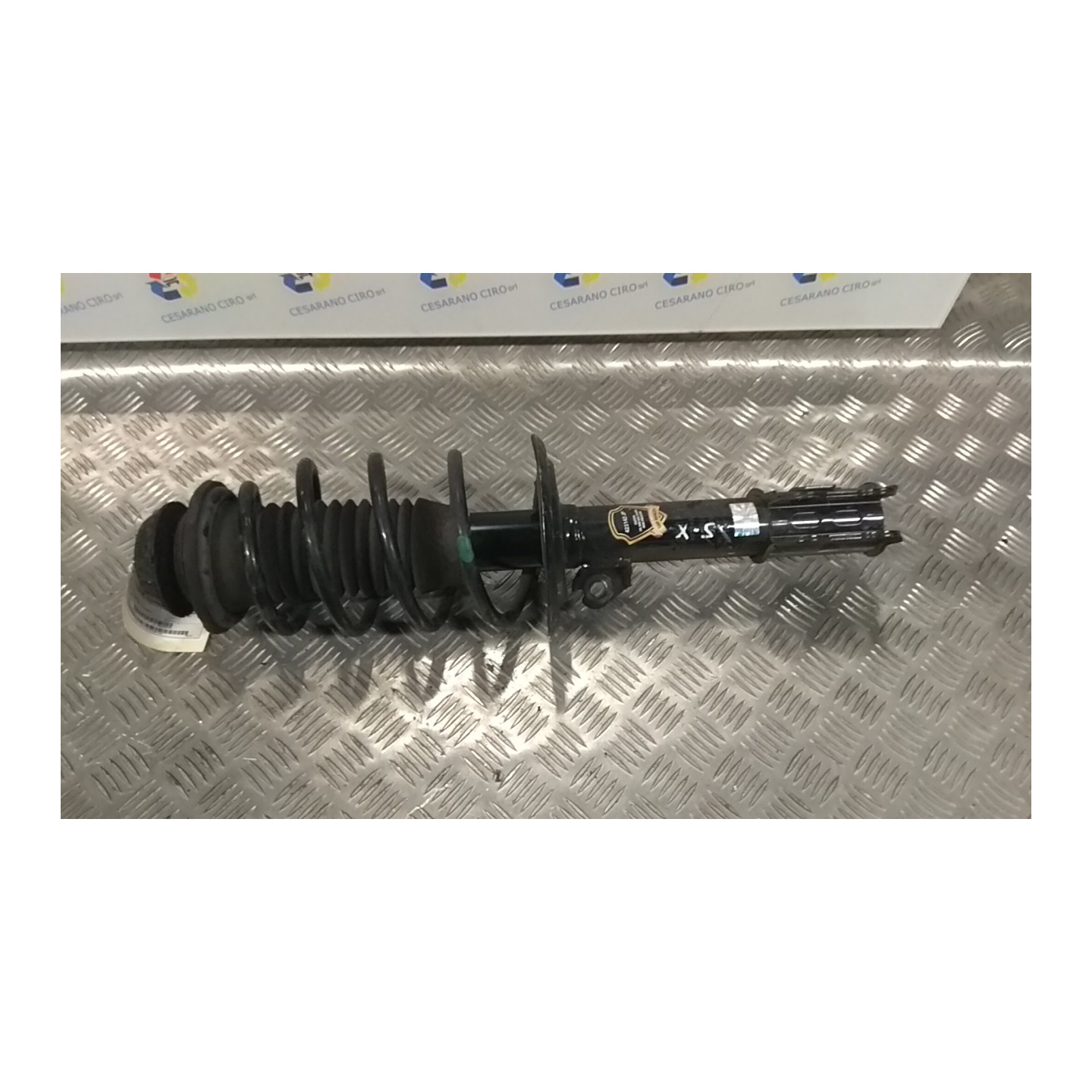 AMMORTIZZATORE ANT. SX. 061 TOYOTA YARIS (11/05-02/12) 1NDTV 485200D030