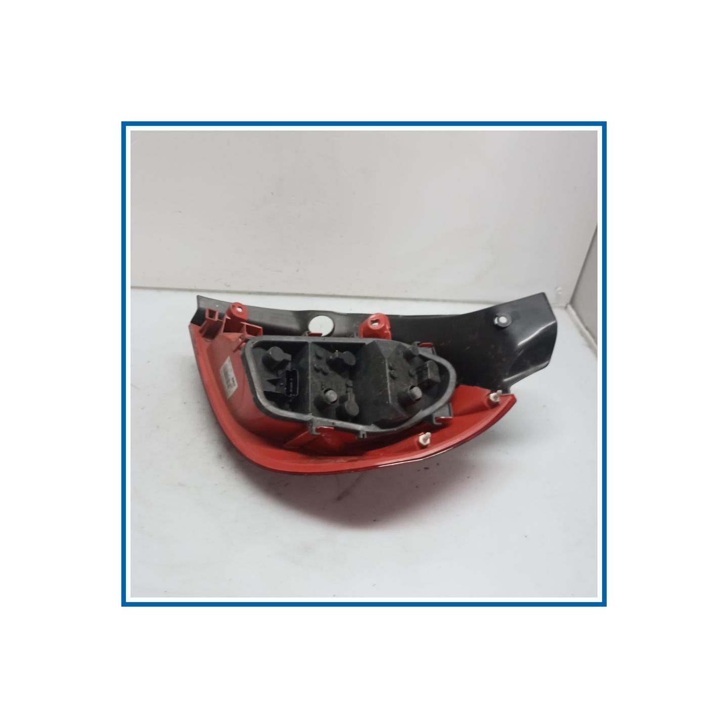 Fanale post. sx. RENAULT CLIO 3a Serie (07/05>05/09