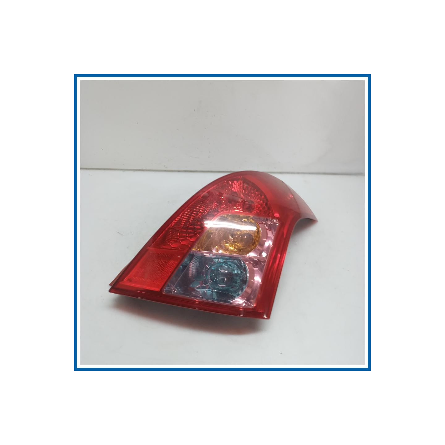 Fanale post. dx. SUZUKI Swift IV