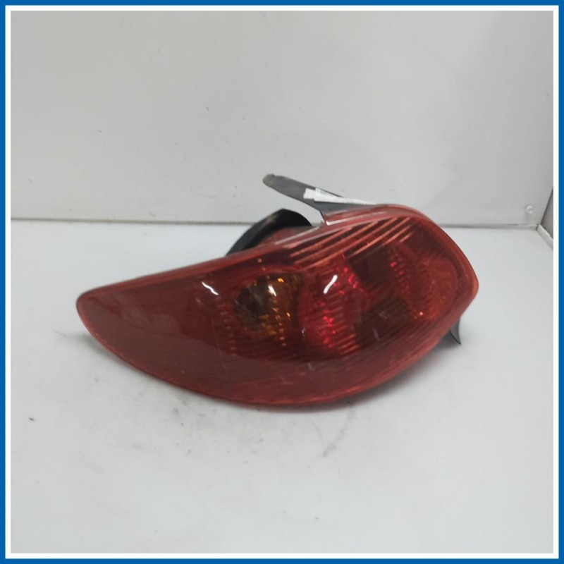Fanale post. sx. PEUGEOT 206 (09/98>06/09