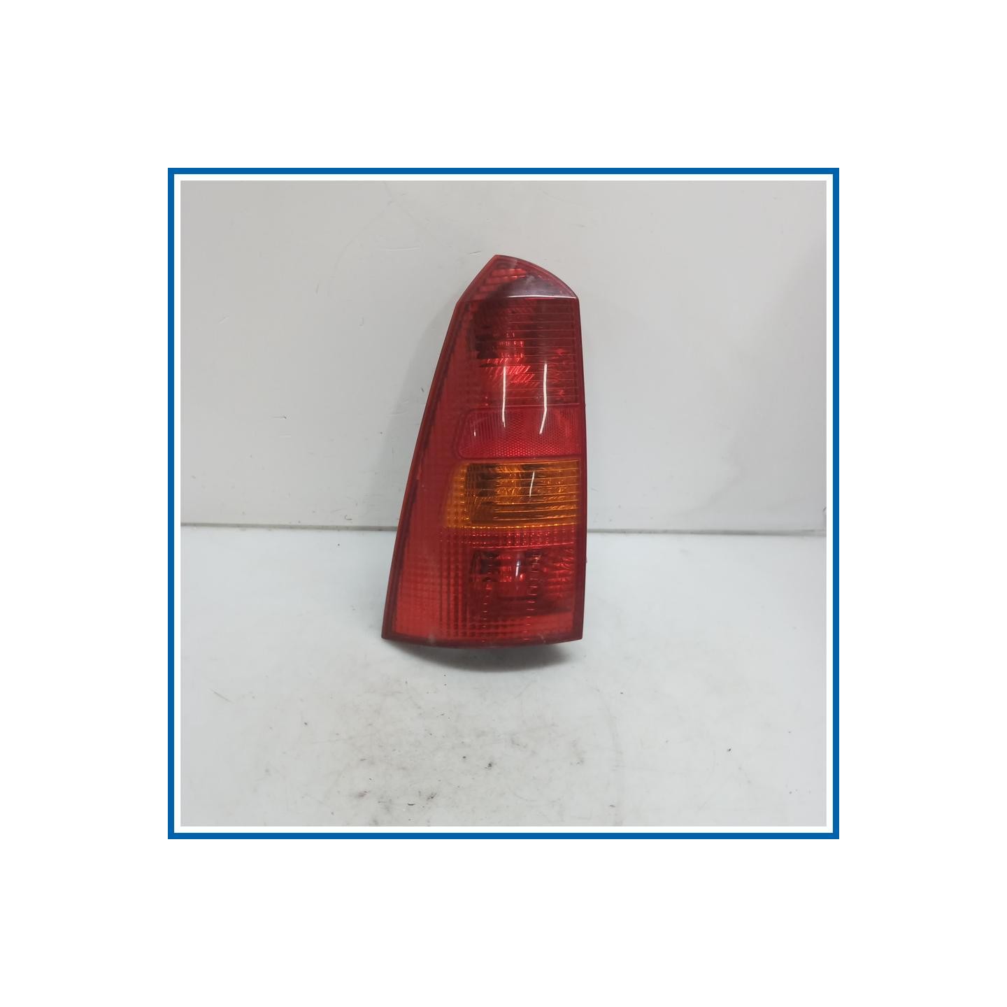 Fanale post. sx. FORD Focus I SW