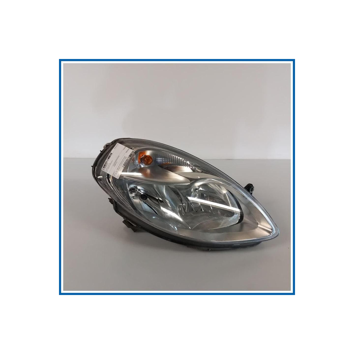 Proiettore ant. dx. LANCIA Ypsilon II
