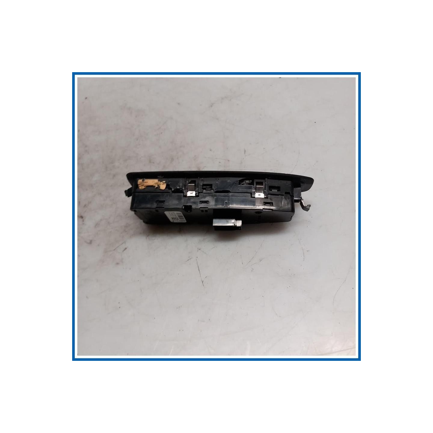 Interruttore alzacristalli ant. sx. BMW Serie 3 F31 Touring