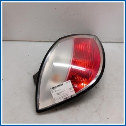 Fanale post. sx. OPEL ASTRA (A04) (01/04>03/11