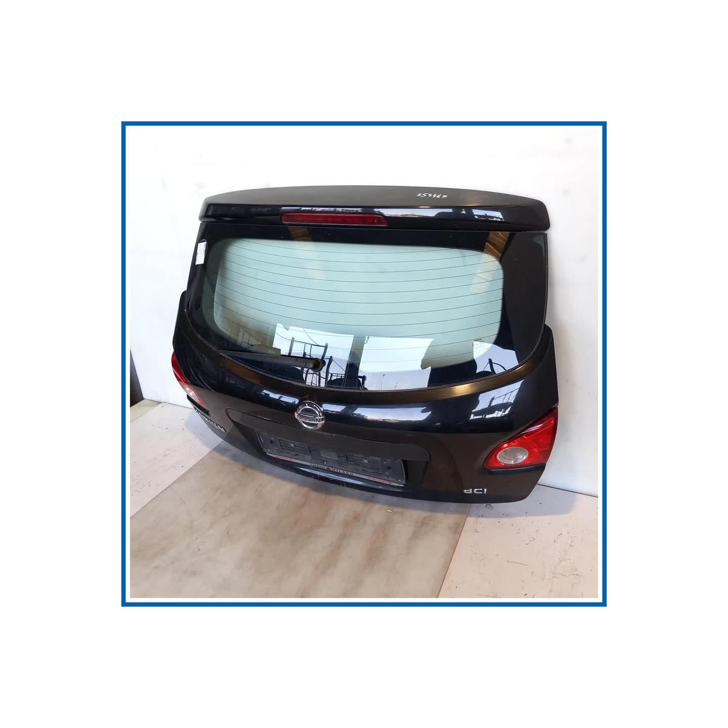 Portello post. NISSAN Qashqai I