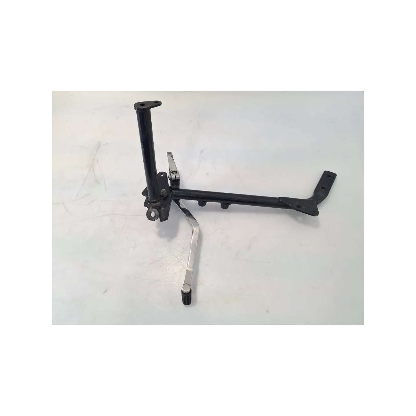 Telaio anteriore inferiore laterale / supporto motore Moto Guzzi Nevada 750 (04-09) Nevada 750 Classic Sinistro