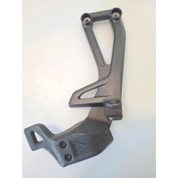Supporto pedana appoggiapiede posteriore Yamaha Tracer 9 (E5) Tracer 9 Destro