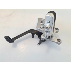 Supporto pedana appoggiapiede anteriore Yamaha Tracer 9 (E5) Tracer 9 Destro