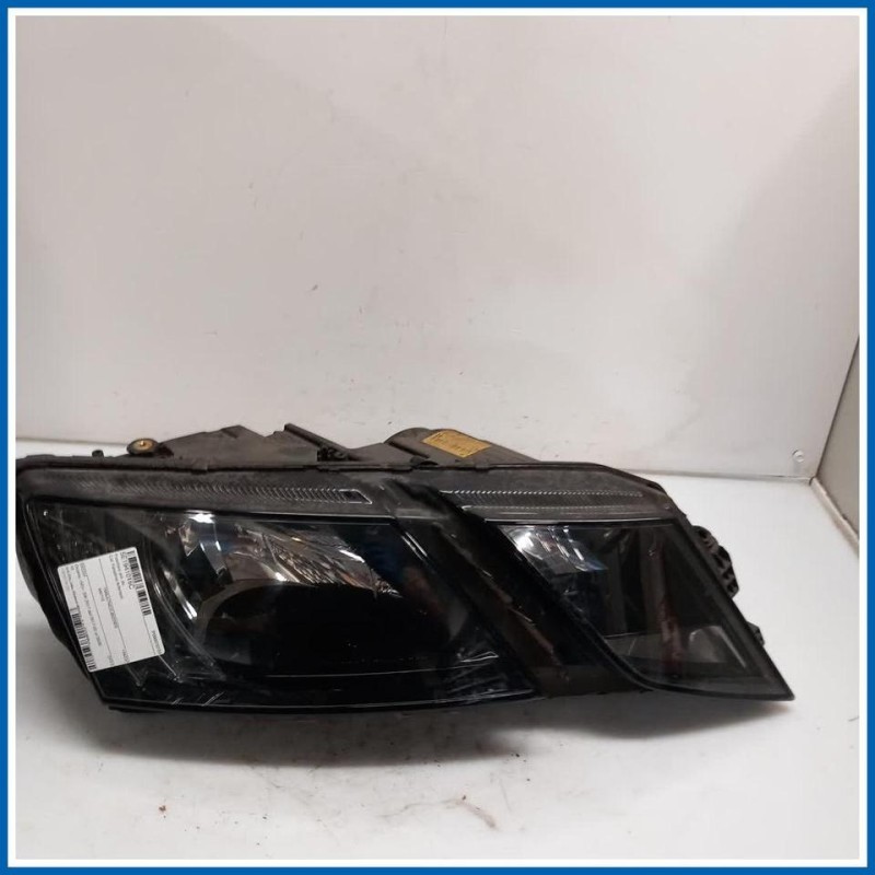 Proiettore ant. dx. SKODA Octavia 5E5 SW