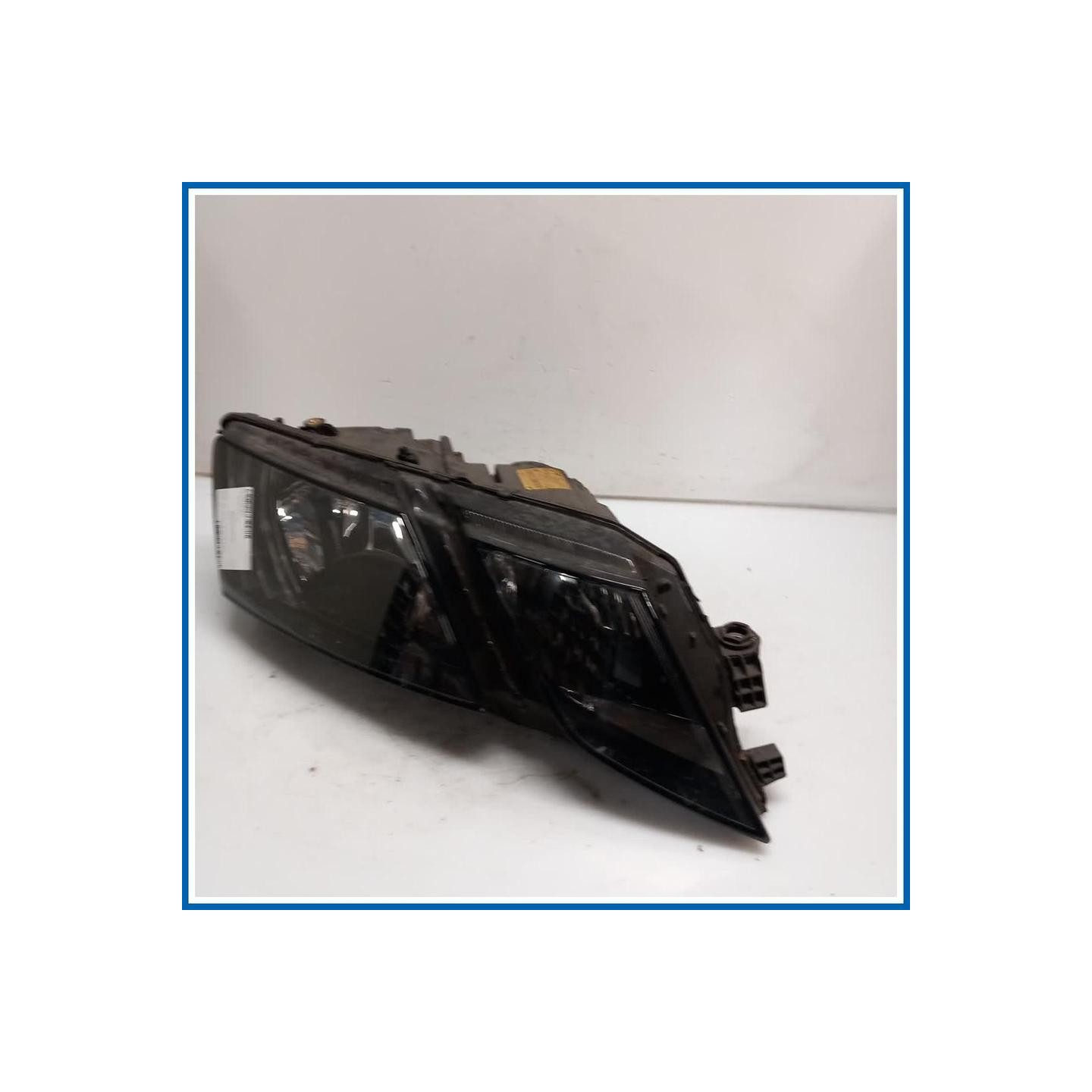 Proiettore ant. dx. SKODA Octavia 5E5 SW