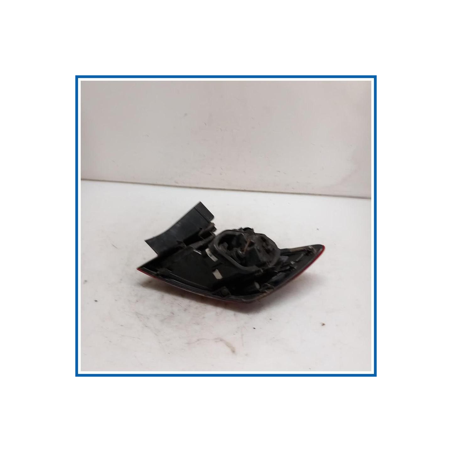 Fanale est. post. sx. SEAT Leon 5F1