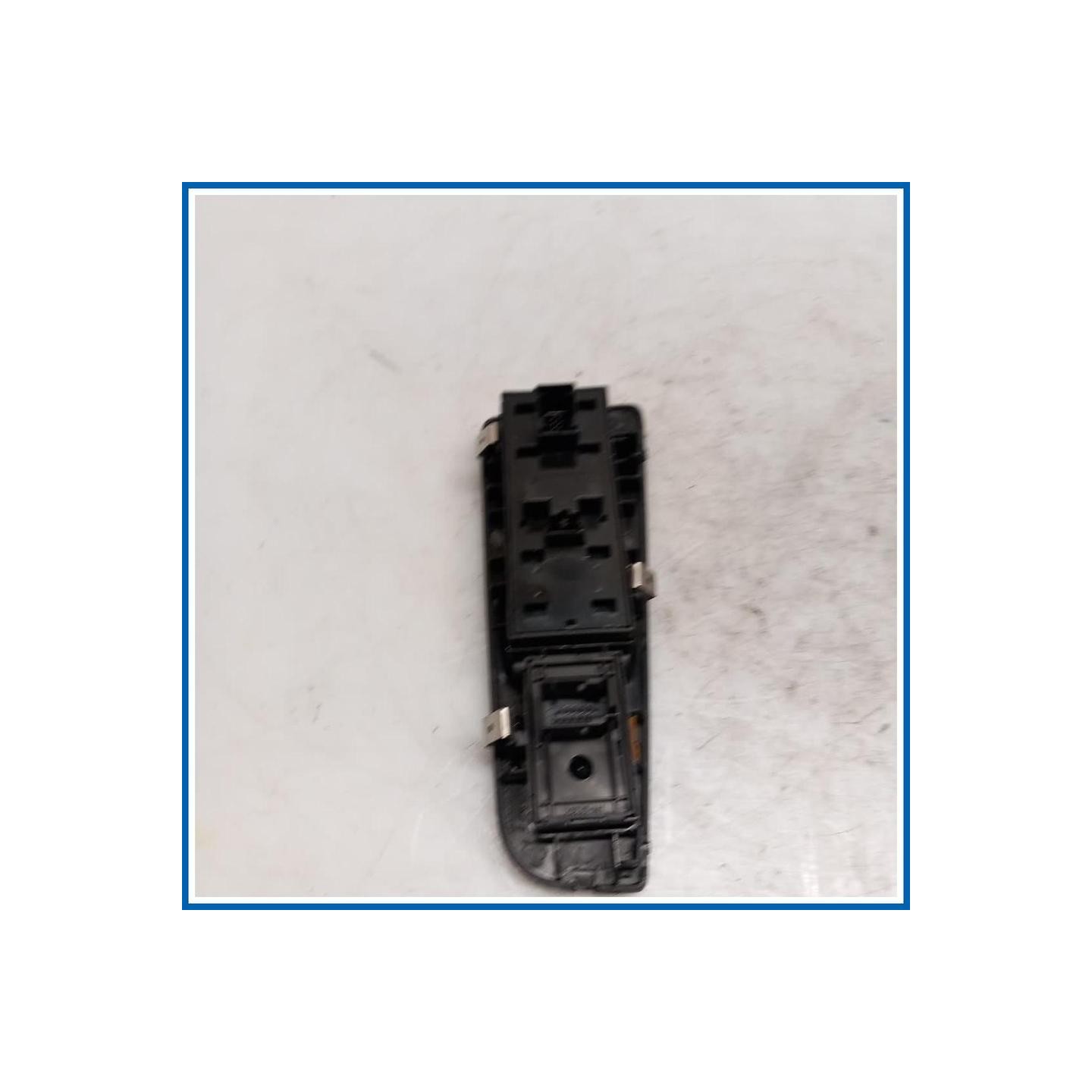Interruttore alzacristalli ant. sx. LANCIA Delta III