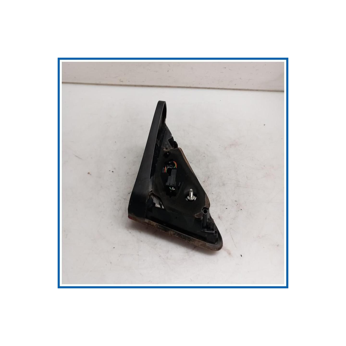 Fanale int. post. dx. PEUGEOT 3008 I
