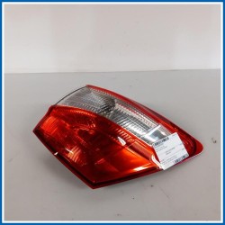 Fanale est. post. dx. NISSAN Qashqai I