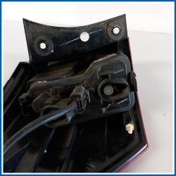 Fanale est. post. dx. NISSAN Qashqai I
