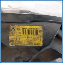 Proiettore ant. dx. FORD Fiesta VI
