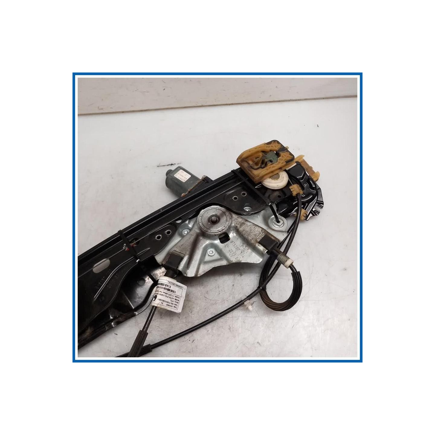 Alzacristallo porta ant. sx. OPEL Astra J SW