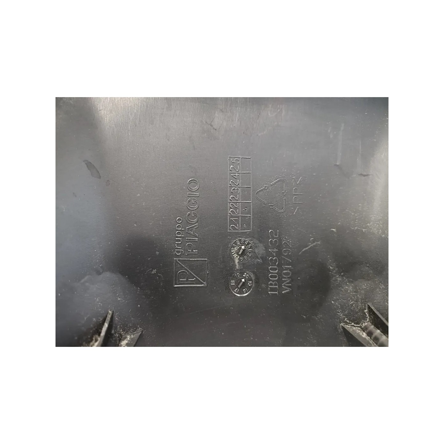 Copertura posteriore morsetti manubrio Piaggio Liberty 125 3V i.e. (E5) Liberty 125 ABS 3V i.e. 