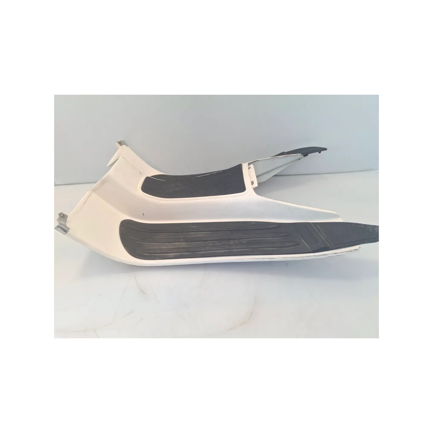 Pavimento appoggiapiedi Piaggio Vespa 125 ET4 Vespa 125 ET4 Motore Piaggio NO Leader 
