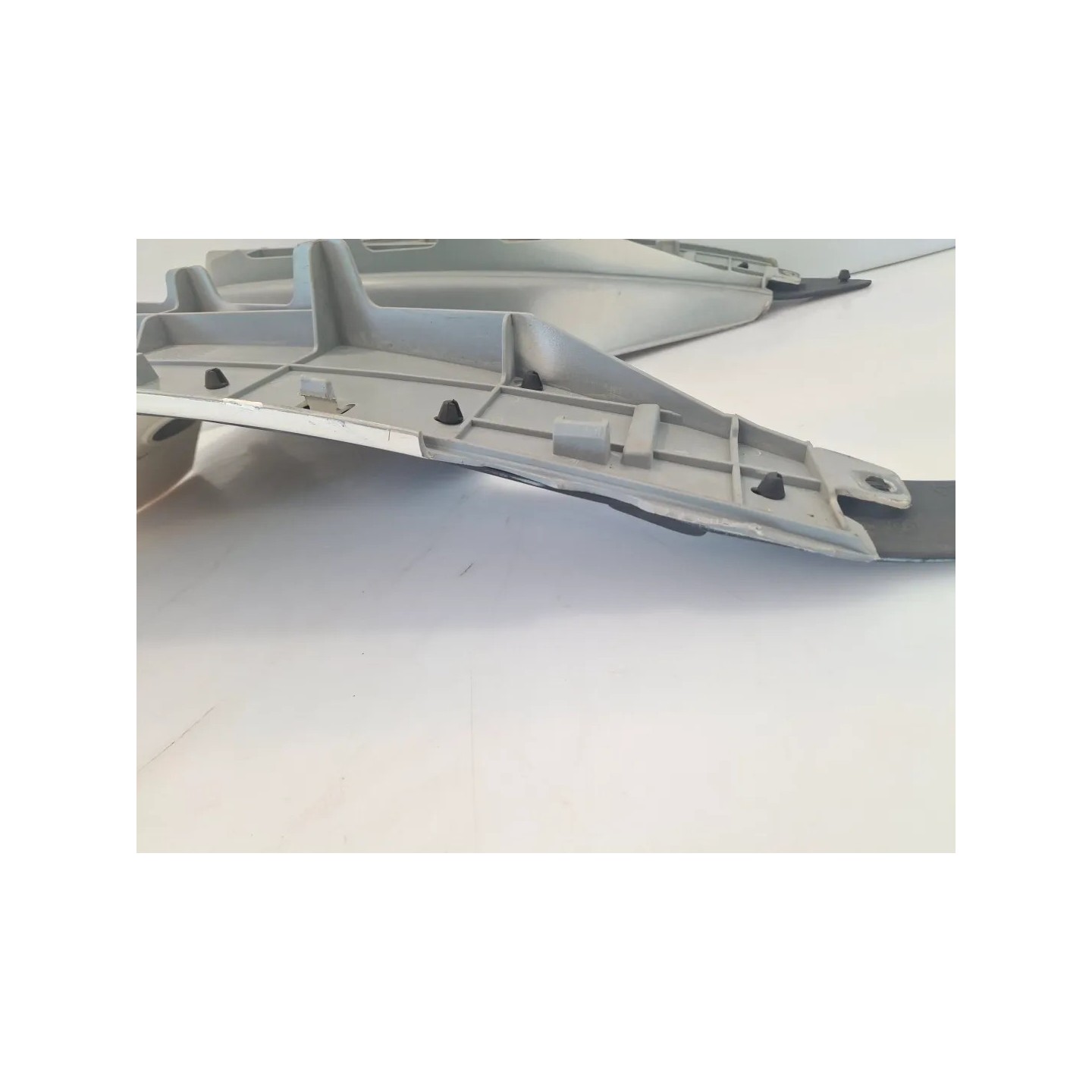 Pavimento appoggiapiedi Piaggio Vespa 125 ET4 Vespa 125 ET4 Motore Piaggio NO Leader 