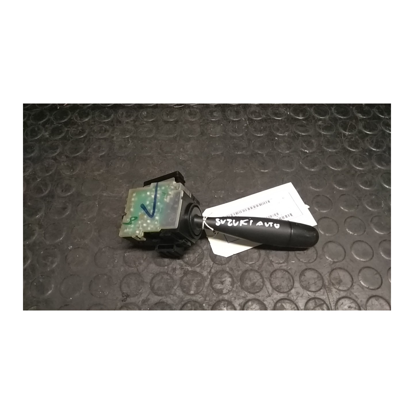 BLOCCO COMANDI TERGICRISTALLI 058 SUZUKI ALTO (03/09-) K10B 37310M75J30