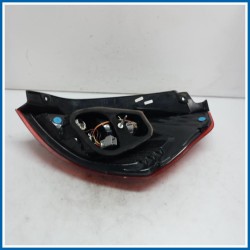Fanale post. sx. FORD Fiesta VI