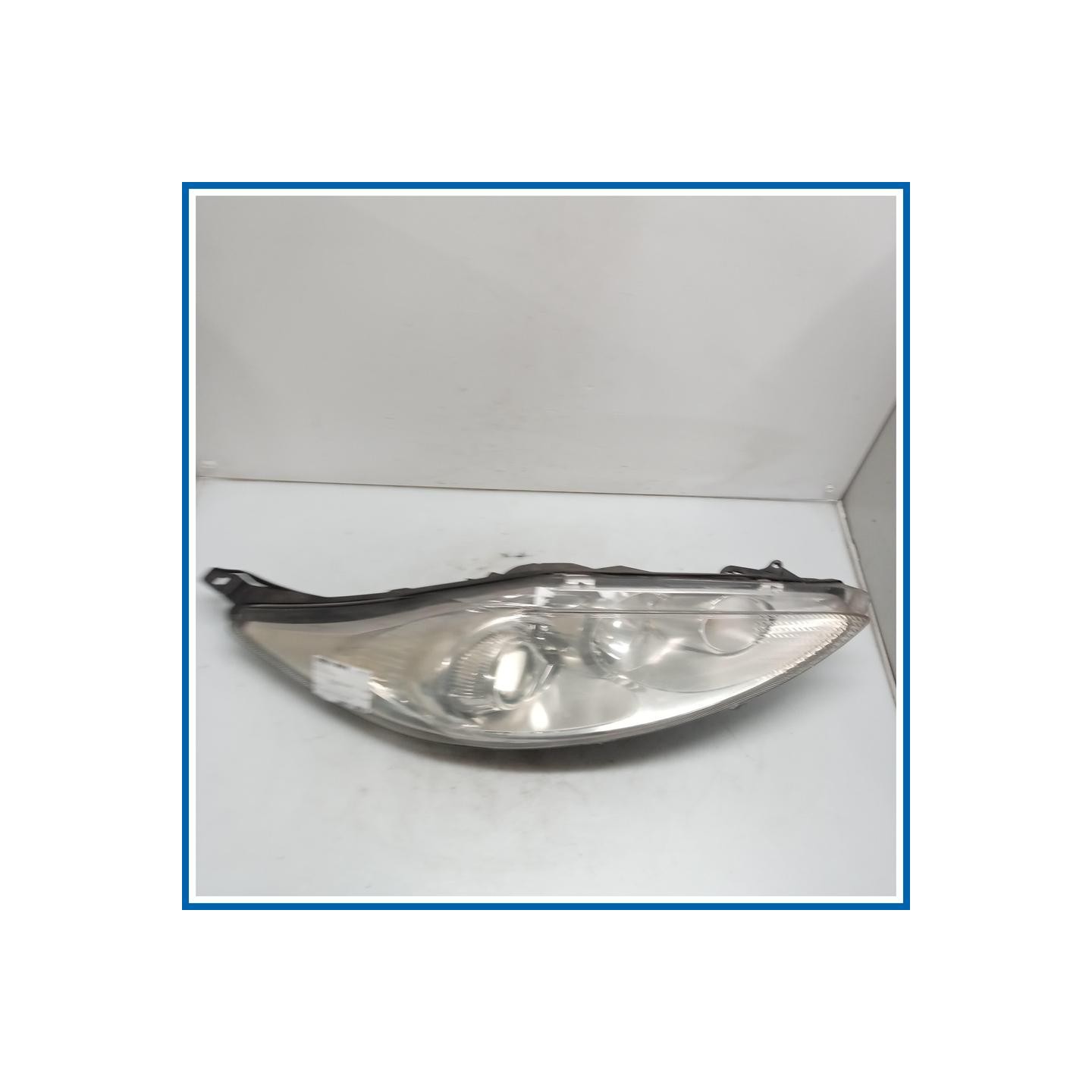 Proiettore ant. dx. FORD Fiesta VI