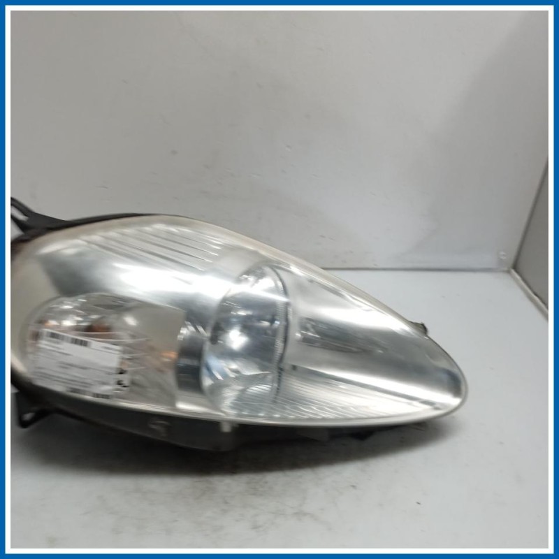 Proiettore ant. dx. FIAT Grande Punto