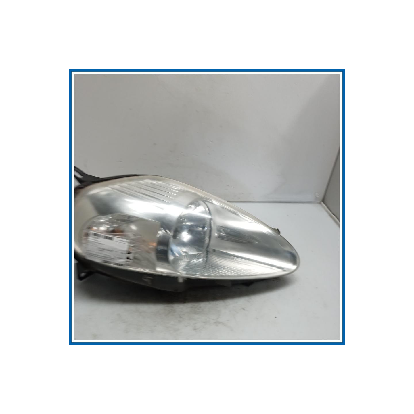 Proiettore ant. dx. FIAT Grande Punto