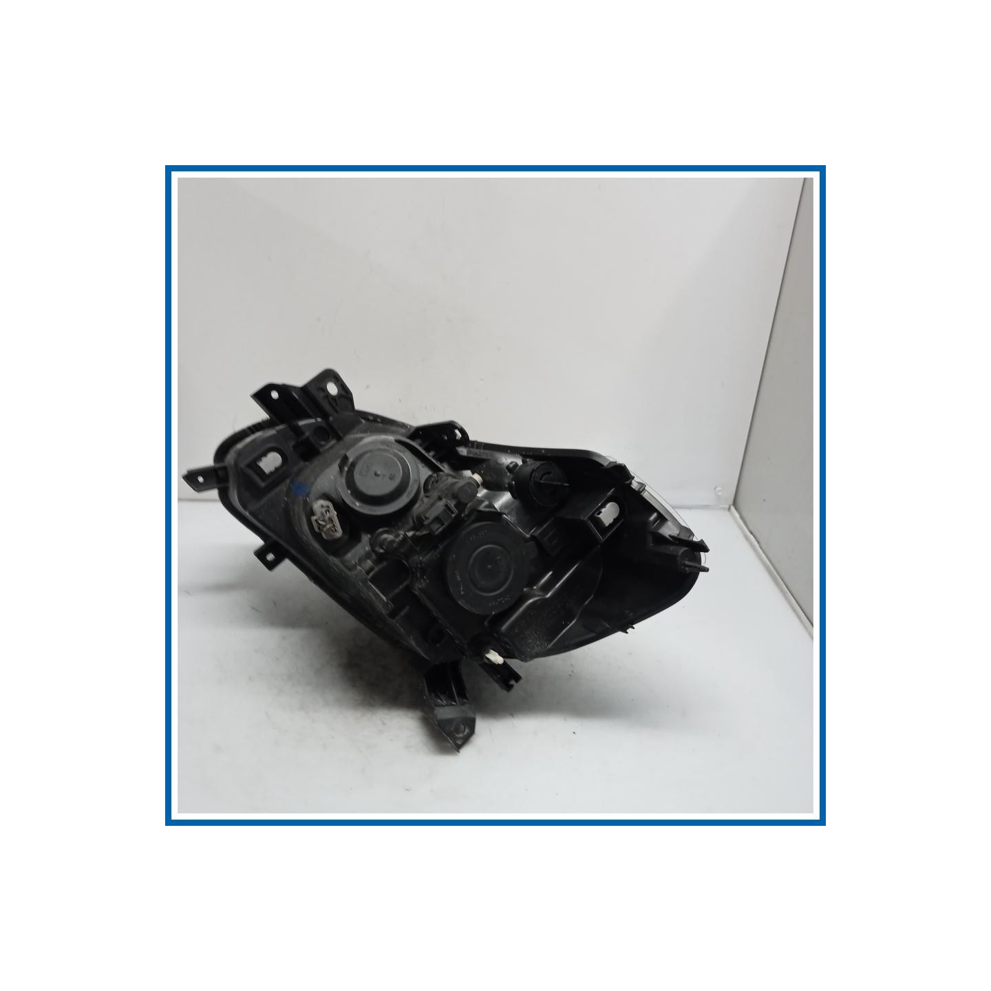 Proiettore ant. dx. RENAULT Clio III SW